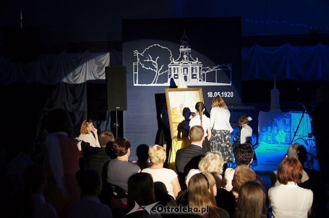Uroczystości w Szkole Podstawowej nr 10 [19.05.2014] - zdjęcie #85 - eOstroleka.pl
