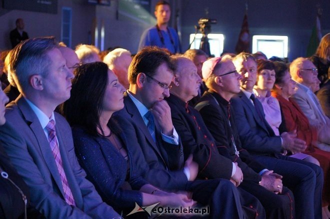 Uroczystości w Szkole Podstawowej nr 10 [19.05.2014] - zdjęcie #48 - eOstroleka.pl