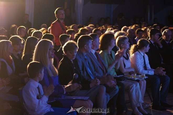 Uroczystości w Szkole Podstawowej nr 10 [19.05.2014] - zdjęcie #44 - eOstroleka.pl