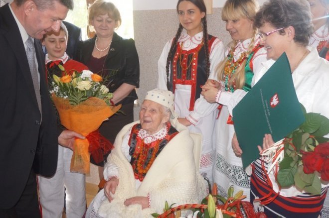 100 urodziny Stefanii Konopki - zdjęcie #1 - eOstroleka.pl
