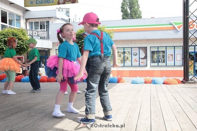 III Przedszkolny Festiwal Tańca [20.05.2014] - zdjęcie #78 - eOstroleka.pl