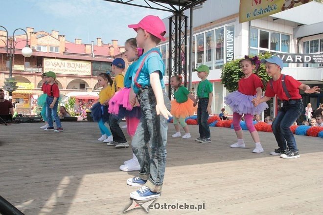 III Przedszkolny Festiwal Tańca [20.05.2014] - zdjęcie #24 - eOstroleka.pl