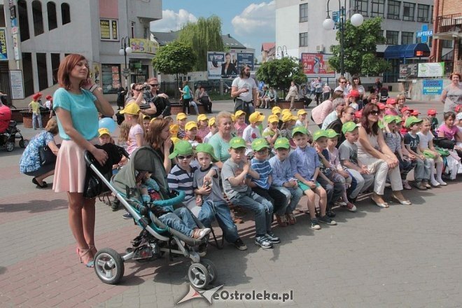 III Przedszkolny Festiwal Tańca [20.05.2014] - zdjęcie #12 - eOstroleka.pl
