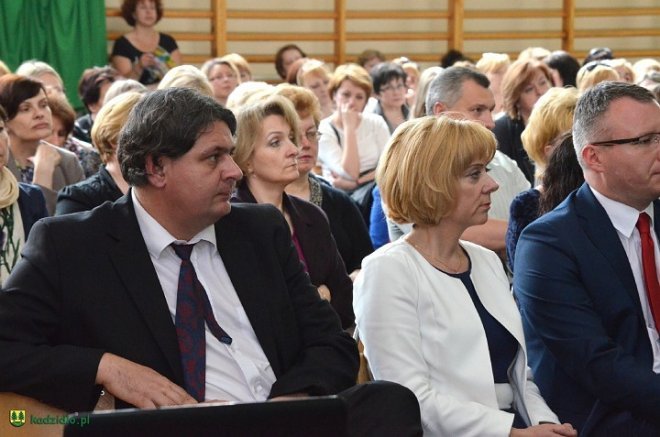 Minister Edukacji Narodowej Joanna Kluzik-Rostkowska w Kadzidle [ZDJĘCIA] - zdjęcie #29 - eOstroleka.pl