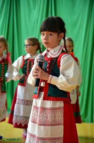 Minister Edukacji Narodowej Joanna Kluzik-Rostkowska w Kadzidle [ZDJĘCIA] - zdjęcie #16 - eOstroleka.pl