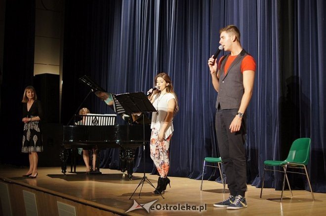 „Przygoda z piosenką” – koncert dla dzieci z cyklu Spotkań z muzyką [ZDJĘCIA] - zdjęcie #1 - eOstroleka.pl