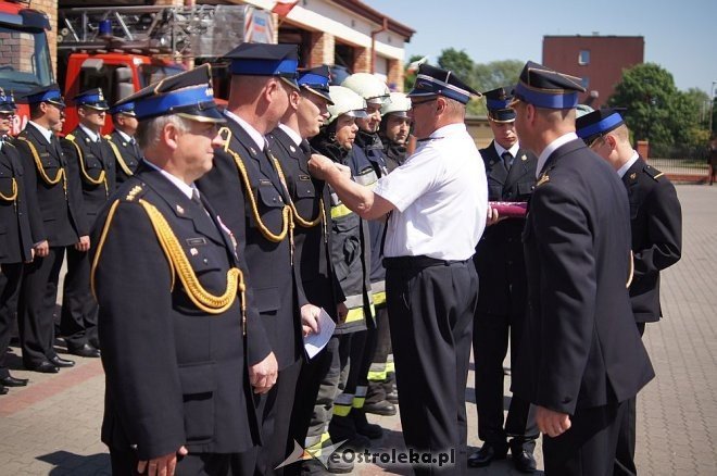 Uroczysty apel z okazji Dnia Strażaka [23.05.2014] - zdjęcie #10 - eOstroleka.pl