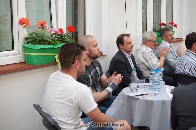 Spotkanie z Kajetanem Rajskim, autorem książki „Wilczęta. Rozmowy z dziećmi Żołnierzy Wyklętych” [23.05.2014] - zdjęcie #9 - eOstroleka.pl