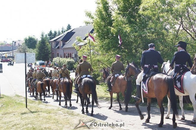 Parada kawalerii ulicami miasta [24.05.2014] - zdjęcie #20 - eOstroleka.pl