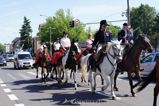 Parada kawalerii ulicami miasta [24.05.2014] - zdjęcie #27 - eOstroleka.pl