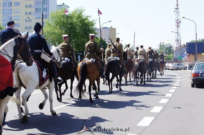 Parada kawalerii ulicami miasta [24.05.2014] - zdjęcie #31 - eOstroleka.pl