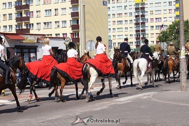 Parada kawalerii ulicami miasta [24.05.2014] - zdjęcie #49 - eOstroleka.pl