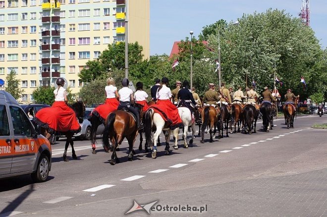 Parada kawalerii ulicami miasta [24.05.2014] - zdjęcie #50 - eOstroleka.pl
