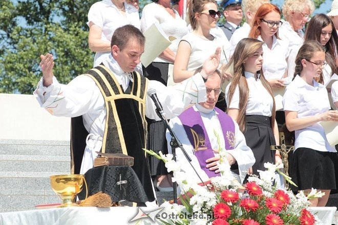 Msza polowa na Fortach Bema [24.05.2014] - zdjęcie #12 - eOstroleka.pl