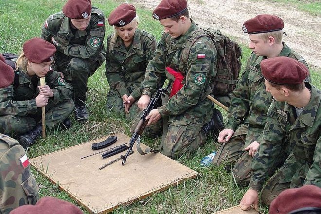 Uczniowie ZSZ nr 2 wzięli udział w obozie szkoleniowym w Bemowie Piskim [26.05.2014] - zdjęcie #102 - eOstroleka.pl