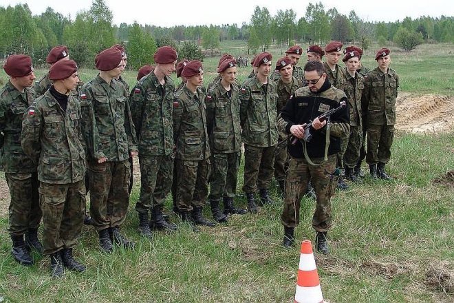 Uczniowie ZSZ nr 2 wzięli udział w obozie szkoleniowym w Bemowie Piskim [26.05.2014] - zdjęcie #78 - eOstroleka.pl