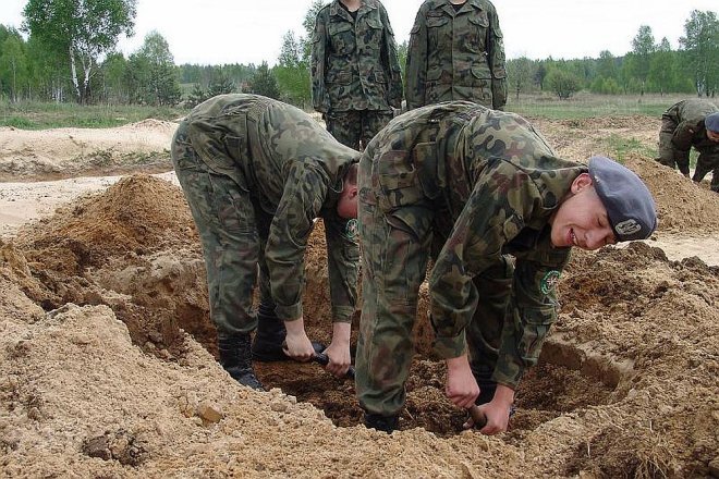 Uczniowie ZSZ nr 2 wzięli udział w obozie szkoleniowym w Bemowie Piskim [26.05.2014] - zdjęcie #74 - eOstroleka.pl