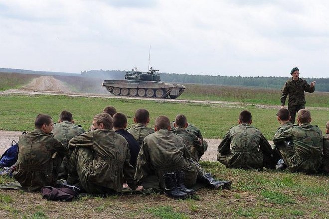 Uczniowie ZSZ nr 2 wzięli udział w obozie szkoleniowym w Bemowie Piskim [26.05.2014] - zdjęcie #3 - eOstroleka.pl