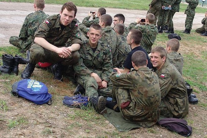 Uczniowie ZSZ nr 2 wzięli udział w obozie szkoleniowym w Bemowie Piskim [26.05.2014] - zdjęcie #1 - eOstroleka.pl