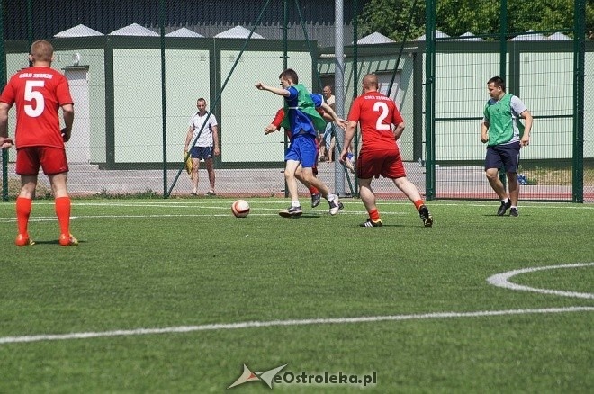 II Turniej Gier Zespołowych w Zespole Szkół Zawodowych Nr 2 [27.05.2014] - zdjęcie #65 - eOstroleka.pl