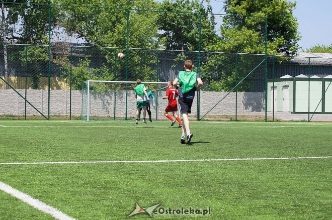 II Turniej Gier Zespołowych w Zespole Szkół Zawodowych Nr 2 [27.05.2014] - zdjęcie #54 - eOstroleka.pl