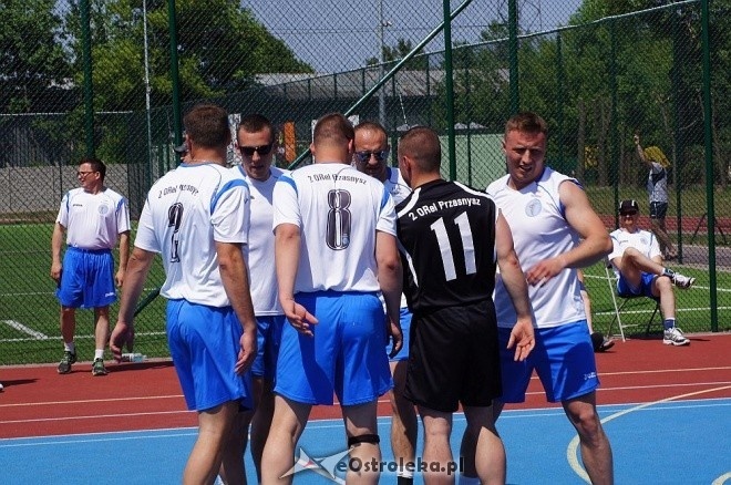 II Turniej Gier Zespołowych w Zespole Szkół Zawodowych Nr 2 [27.05.2014] - zdjęcie #24 - eOstroleka.pl