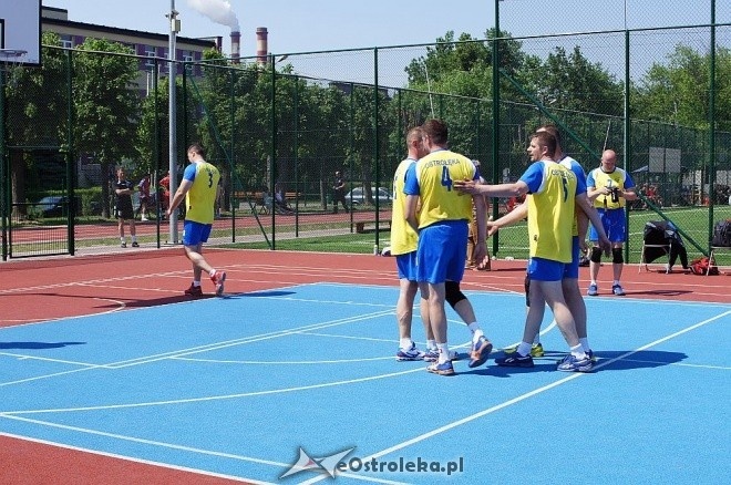 II Turniej Gier Zespołowych w Zespole Szkół Zawodowych Nr 2 [27.05.2014] - zdjęcie #16 - eOstroleka.pl