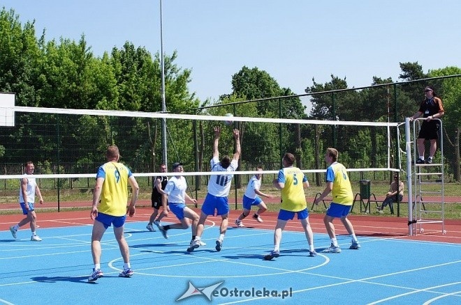 II Turniej Gier Zespołowych w Zespole Szkół Zawodowych Nr 2 [27.05.2014] - zdjęcie #17 - eOstroleka.pl