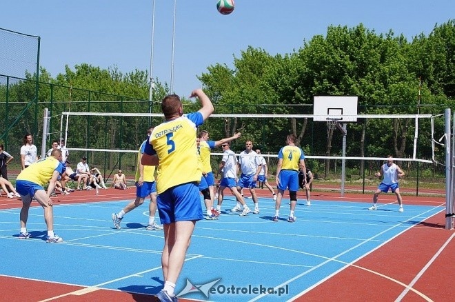 II Turniej Gier Zespołowych w Zespole Szkół Zawodowych Nr 2 [27.05.2014] - zdjęcie #7 - eOstroleka.pl