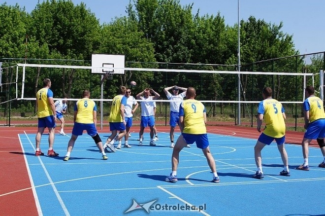 II Turniej Gier Zespołowych w Zespole Szkół Zawodowych Nr 2 [27.05.2014] - zdjęcie #1 - eOstroleka.pl