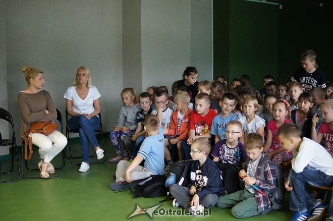 „Kurpie Pieśnią i Słowem Malowane” – Kolejny dzień Dni Kultury Kurpiowskiej w SP 10 [28.05.2014] - zdjęcie #78 - eOstroleka.pl