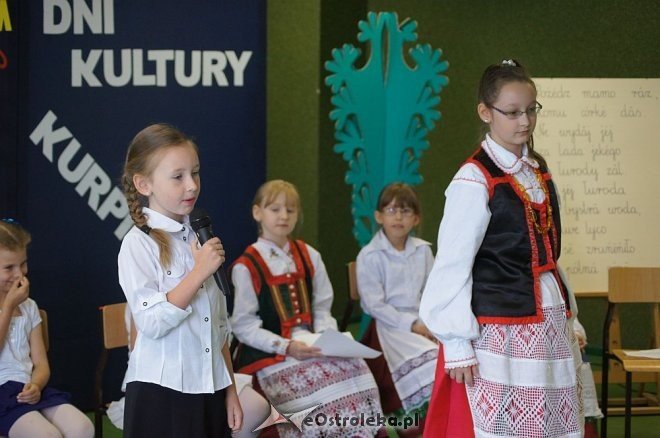 „Kurpie Pieśnią i Słowem Malowane” – Kolejny dzień Dni Kultury Kurpiowskiej w SP 10 [28.05.2014] - zdjęcie #66 - eOstroleka.pl