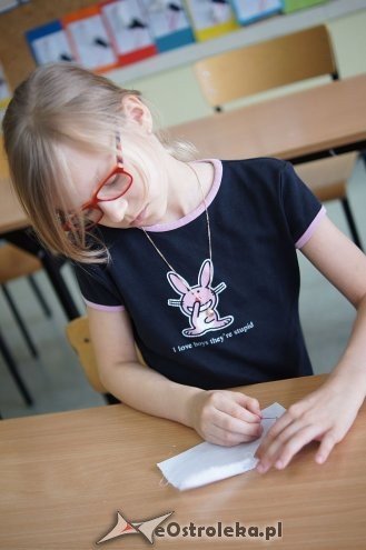 „Kurpie Pieśnią i Słowem Malowane” – Kolejny dzień Dni Kultury Kurpiowskiej w SP 10 [28.05.2014] - zdjęcie #54 - eOstroleka.pl