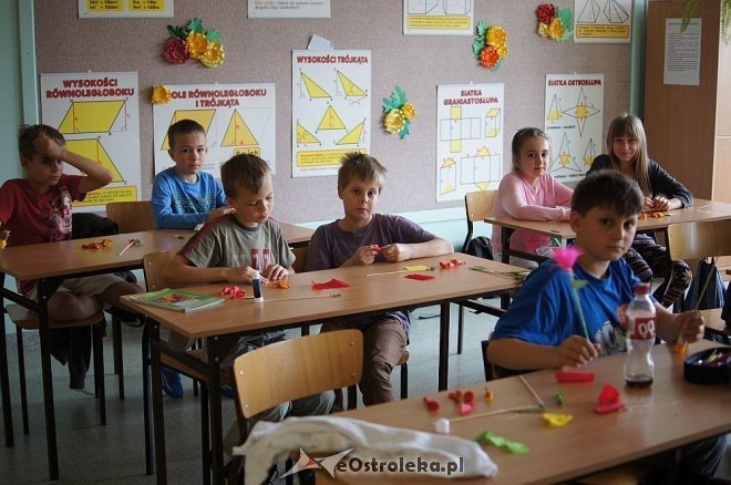 „Kurpie Pieśnią i Słowem Malowane” – Kolejny dzień Dni Kultury Kurpiowskiej w SP 10 [28.05.2014] - zdjęcie #27 - eOstroleka.pl