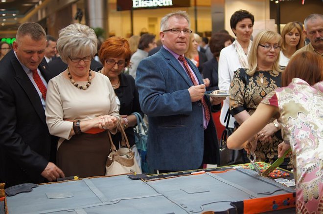Otwarcie Galerii Bursztynowej [28.05.2014] - zdjęcie #8 - eOstroleka.pl