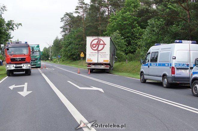 Zderzenie dwóch tirów i ciągnika rolniczego w Laskowcu [28.05.2014] - zdjęcie #12 - eOstroleka.pl