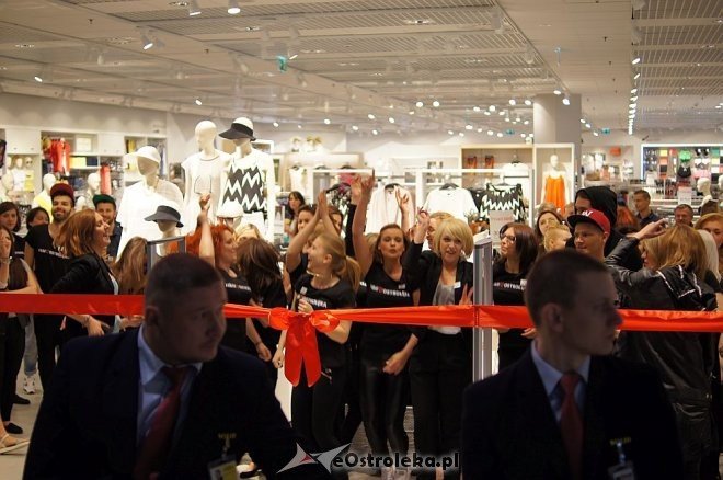 Galeria Bursztynowa otwarta dla kupujących [29.05.2014] - zdjęcie #50 - eOstroleka.pl