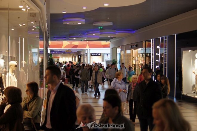 Galeria Bursztynowa otwarta dla kupujących [29.05.2014] - zdjęcie #48 - eOstroleka.pl