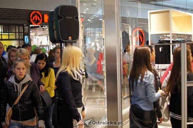 Galeria Bursztynowa otwarta dla kupujących [29.05.2014] - zdjęcie #36 - eOstroleka.pl