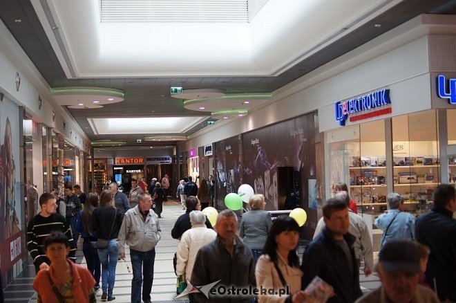 Galeria Bursztynowa otwarta dla kupujących [29.05.2014] - zdjęcie #25 - eOstroleka.pl