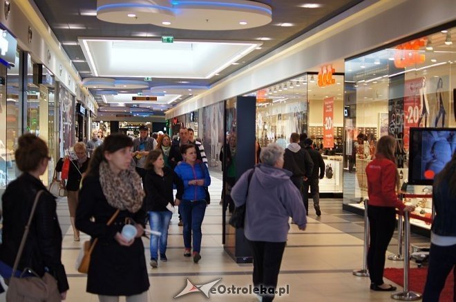 Galeria Bursztynowa otwarta dla kupujących [29.05.2014] - zdjęcie #2 - eOstroleka.pl