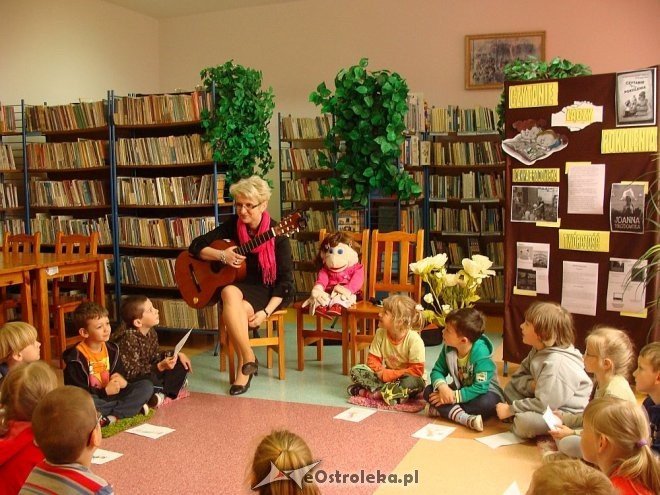 Spotkanie w łęgu Starościńskim i Dąbrówce z Joanną Brodowską [29.05.2014] - zdjęcie #9 - eOstroleka.pl