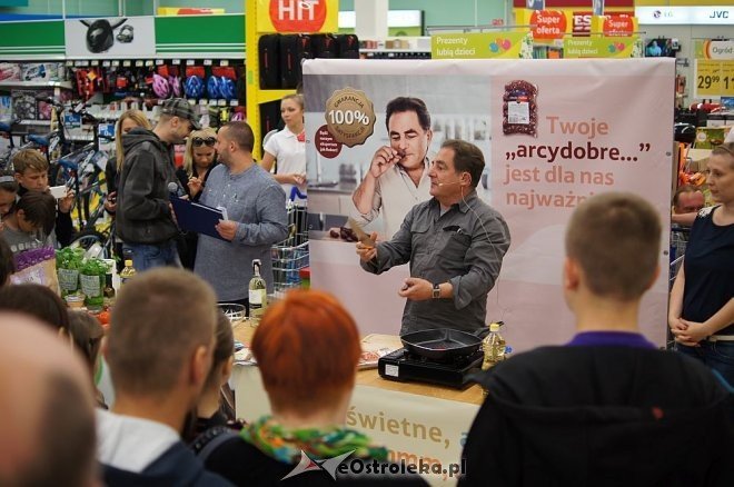 Robert Makłowicz w ostrołęckim Tesco [30.05.2014] - zdjęcie #15 - eOstroleka.pl