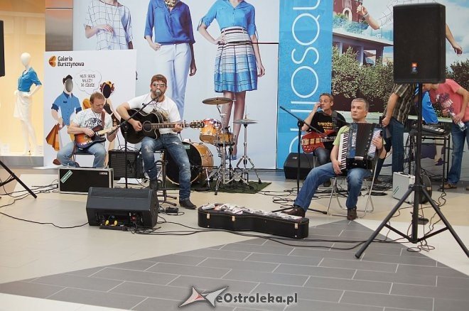 Drugi dzień otwarcia Galerii: Koncert „Drogi Na Ostrołękę” oraz Larysy Tsoy [30.05.2014] - zdjęcie #1 - eOstroleka.pl