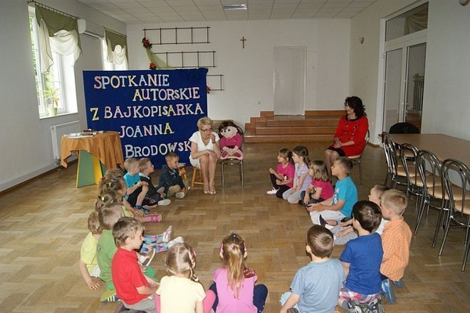 Joanna Brodowska i pacynka Malwinka z wizytą w Troszynie [31.05.2014] - zdjęcie #13 - eOstroleka.pl