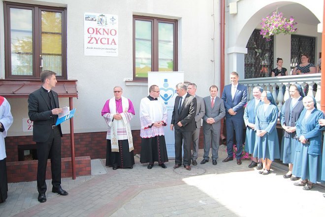 Ostrołęckie Okno Życia otwarte [31.05.2014] - zdjęcie #12 - eOstroleka.pl