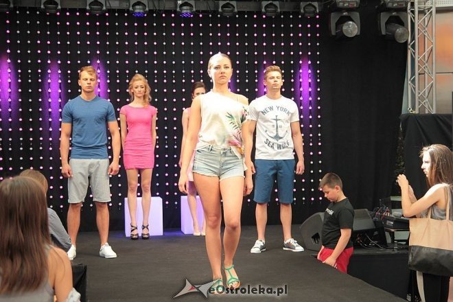 Pokaz mody Roxany Dawid w Galerii Bursztynowej [31.05.2014] - zdjęcie #128 - eOstroleka.pl