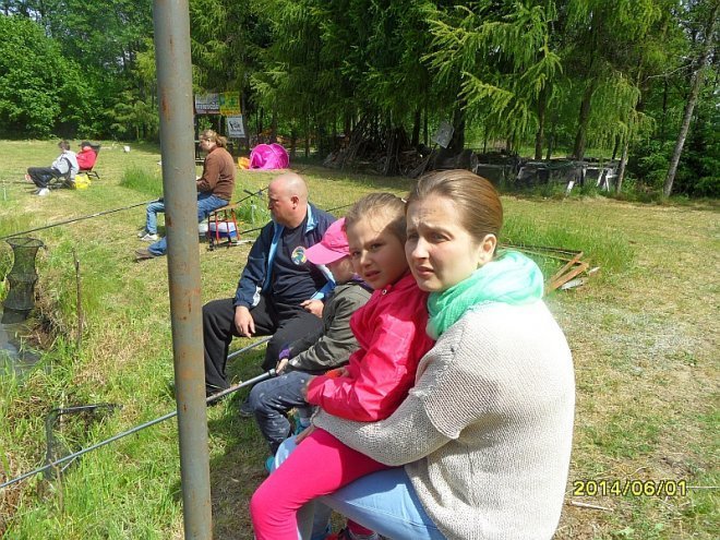 Wędkarski Dzień Dziecka z Kołem Narew 38 [1.05.2014] - zdjęcie #52 - eOstroleka.pl