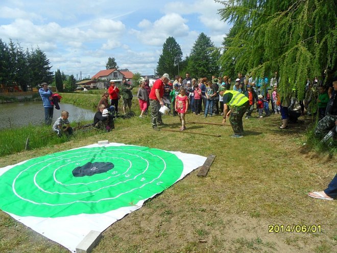 Wędkarski Dzień Dziecka z Kołem Narew 38 [1.05.2014] - zdjęcie #35 - eOstroleka.pl