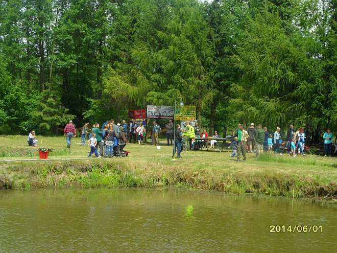 Wędkarski Dzień Dziecka z Kołem Narew 38 [1.05.2014] - zdjęcie #72 - eOstroleka.pl